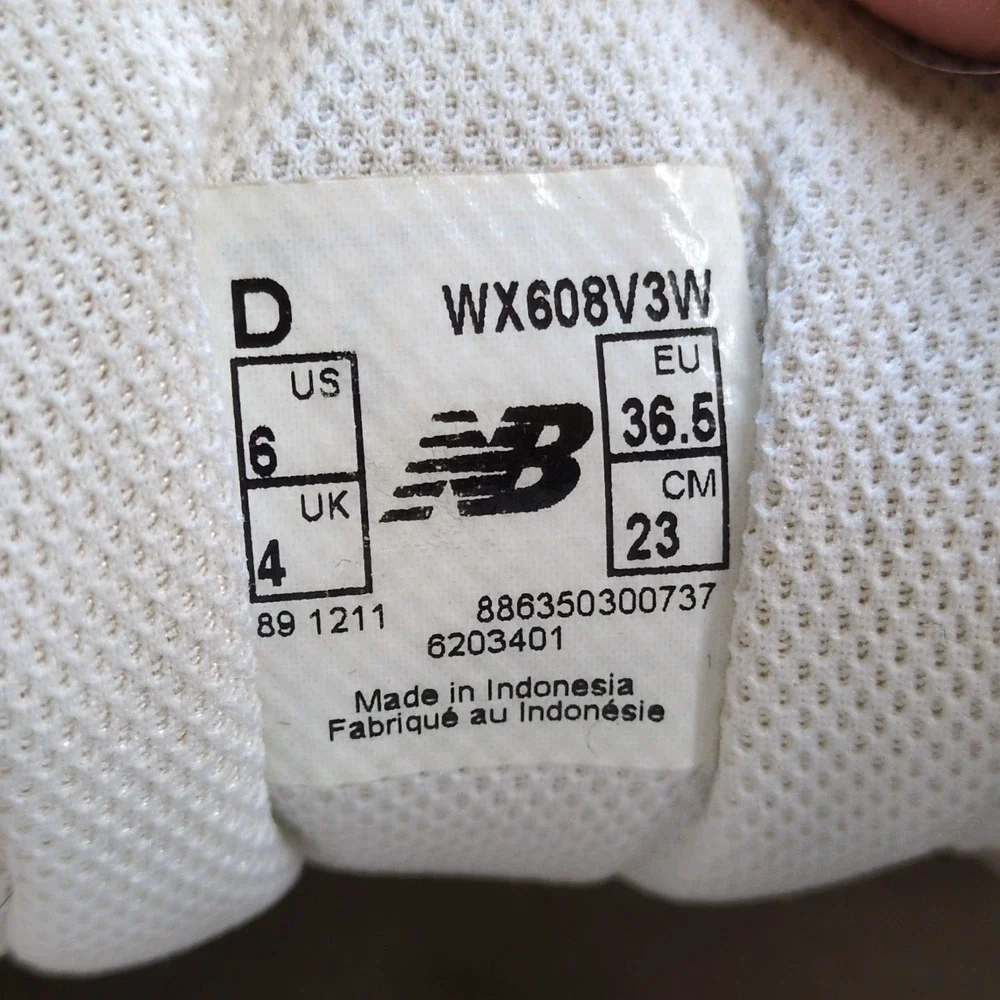 New Balance Shoes Womens  608v3 White 6‎ Wide Leather Running Sneakers Comfort